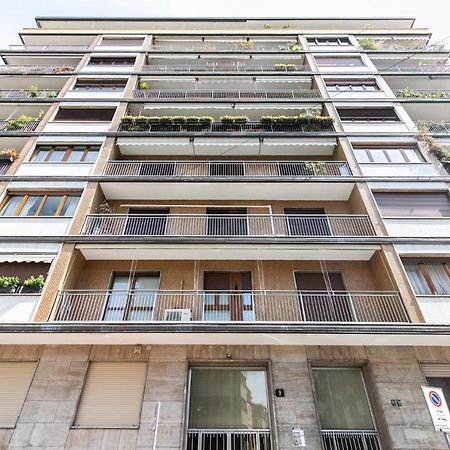 Luxury Apartment - A Due Passi Dal Centro Di Milano Exterior photo