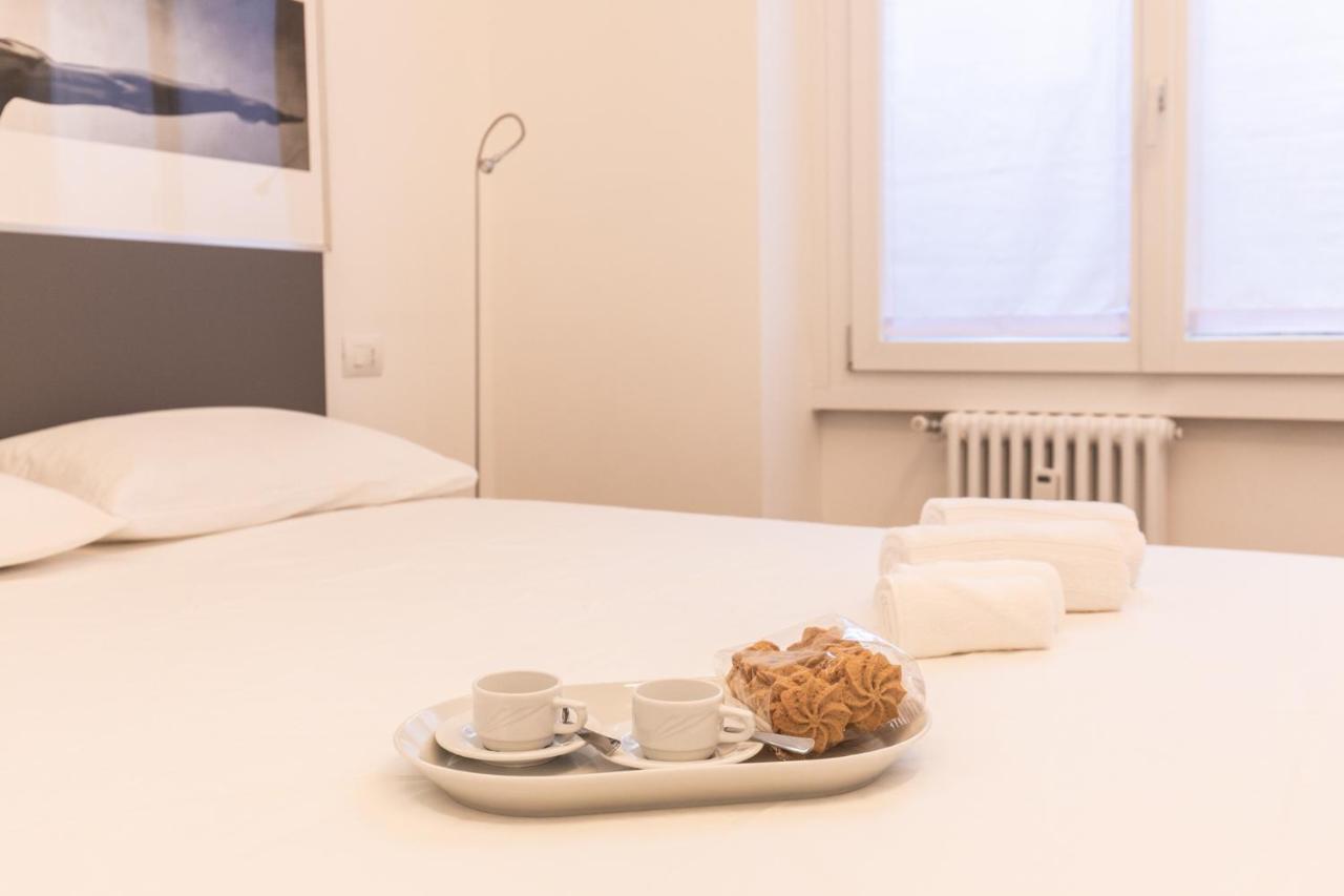 Luxury Apartment - A Due Passi Dal Centro Di Milano Exterior photo
