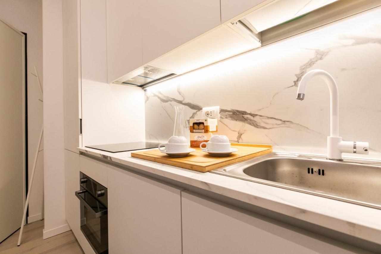 Luxury Apartment - A Due Passi Dal Centro Di Milano Exterior photo