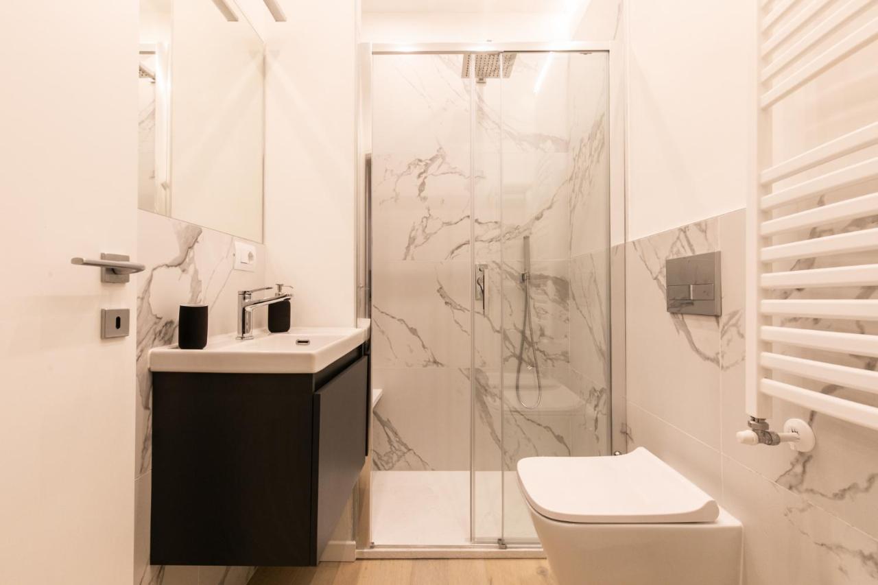 Luxury Apartment - A Due Passi Dal Centro Di Milano Exterior photo